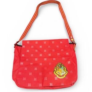Harry Potter Hogwarts Crest Red Messenger Bag Satchel Gryffindor Pins Monogram
